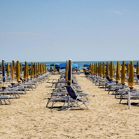 Piazza Mazzini Appartamento A 2 Passi Dal Mare. Jesolo Extérieur photo